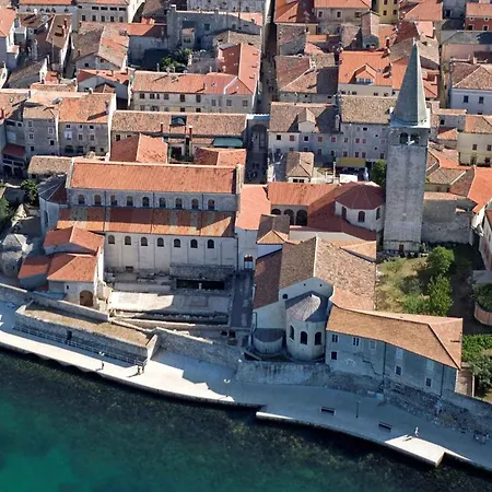 In Porec/istrien 33166 Apartment *